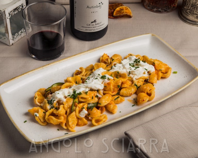 Gnocchetti al gorgonzola e rape rosse Angolo Sciarra